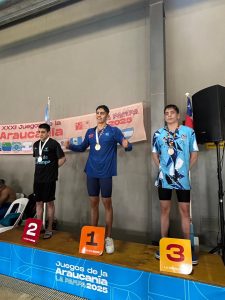 Jornada inolvidable para Santa Cruz: oro en atletismo y destacada actuación en natación