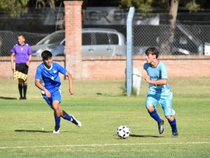 Jornada inolvidable para Santa Cruz: oro en atletismo y destacada actuación en natación