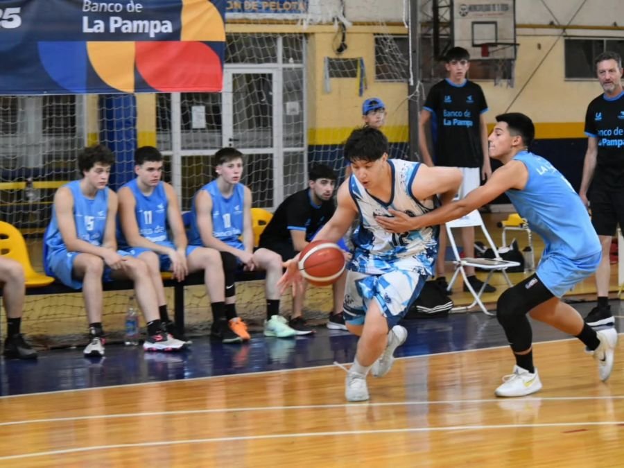 Jornada inolvidable para Santa Cruz: oro en atletismo y destacada actuación en natación