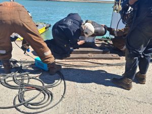 Concluyeron los trabajos de mantenimiento en el puerto de Puerto Deseado
