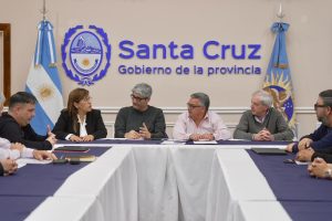 La Provincia adjudicó 22 viviendas para Río Gallegos y la Escuela Industrial Nº 8 en San Julián