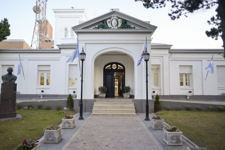 El Gobierno Provincial dispone receso y ordena priorizar el uso de licencias anuales pendientes