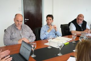 Producción llevó adelante una reunión de gabinete para analizar las acciones de 2025