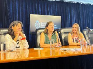 Santa Cruz acompañó en Buenos Aires el reconocimiento internacional al Monte Fitz Roy