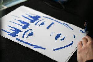 “OVERMAN”: Diego Roa resignifica su universo simbólico en Río Gallegos