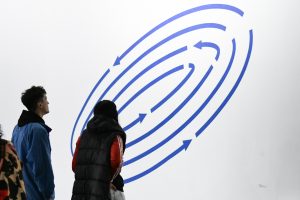 “OVERMAN”: Diego Roa resignifica su universo simbólico en Río Gallegos