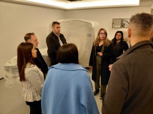 Autoridades Provinciales visitaron la nueva área de tomografía del Hospital de Río Turbio