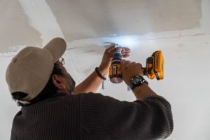 Comenzó el Plan de Mantenimiento Escolar de Verano para garantizar escuelas en condiciones