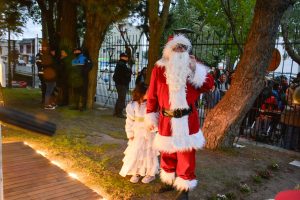 La Secretaría de Culto realizó el encendido del Pesebre Navideño
