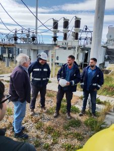Estudiantes de ingeniería realizaron un recorrido técnico por la central Río Chico