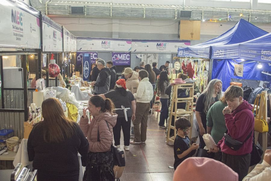 Gran convocatoria en el cierre anual del Mercado de la Economía Comunitaria