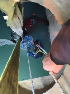 El operativo del GERS finalizó con éxito el reflote de bomba de agua en El Calafate