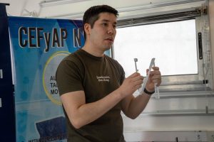 Entregaron material didáctico adaptado a la Asociación Ángeles Especiales