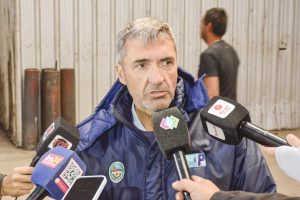 El polo industrial Santa Cruz Puede inicia la fabricación de aberturas con mano de obra local