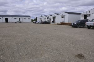 El polo industrial Santa Cruz Puede inicia la fabricación de aberturas con mano de obra local