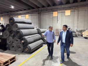 Vidal entregó la segunda cancha de césped sintético, esta vez al Club Estrella Norte de Caleta Olivia