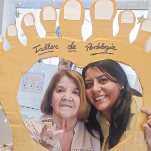 Con una muestra abierta, el Centro “Recuerdos Compartidos” realizó el cierre anual de sus talleres