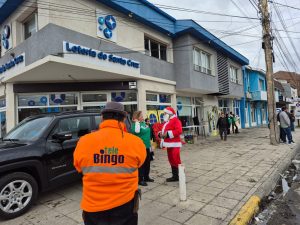 Lotería de Santa Cruz cerró con festejos la Colecta "Un juguete por una sonrisa"