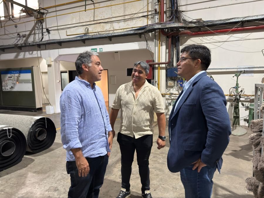 Vargas: “Esta cancha ayudará a que más gente pueda acercase al club a practicar algún deporte en vez de estar en la calle”