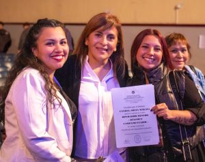 Santa Cruz puso en valor a la educación y el trabajo: entrega de certificados a los jóvenes que se capacitaron en minería