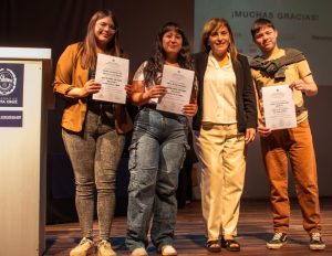 Santa Cruz puso en valor a la educación y el trabajo: entrega de certificados a los jóvenes que se capacitaron en minería