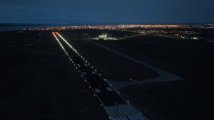Claudio Vidal encabezó el acto de inauguración de la flamante pista del Aeropuerto de Río Gallegos