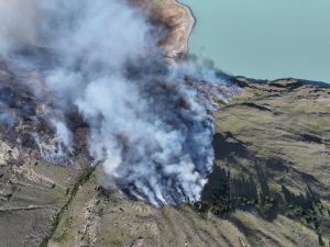 Incendio en el Parque Nacional Los Glaciares: Se trabaja en el operativo y se refuerza la prevención