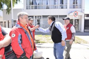 Claudio Vidal encabeza el operativo que partió a El Chaltén para sofocar el incendio forestal que afecta a la zona