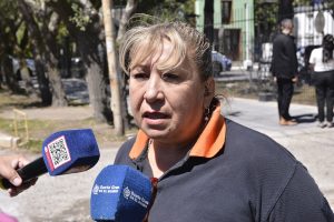 Claudio Vidal encabeza el operativo que partió a El Chaltén para sofocar el incendio forestal que afecta a la zona