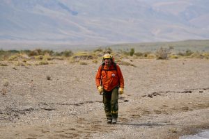 El gobernador Claudio Vidal coordina en El Chaltén las acciones para contener el incendio