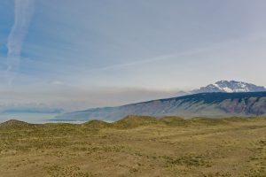 El gobernador Claudio Vidal coordina en El Chaltén las acciones para contener el incendio