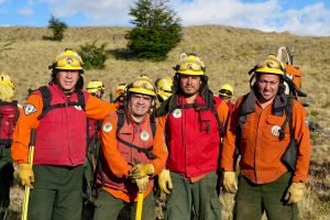 El Gobierno de Santa Cruz informó que el incendio en el Cerro Huemul fue declarado circunscripto