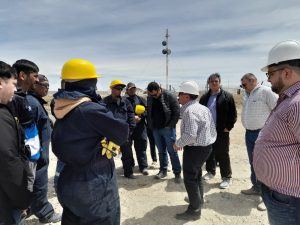 El Gobierno comenzó la construcción de seis nuevas unidades habitacionales en Koluel Kaike