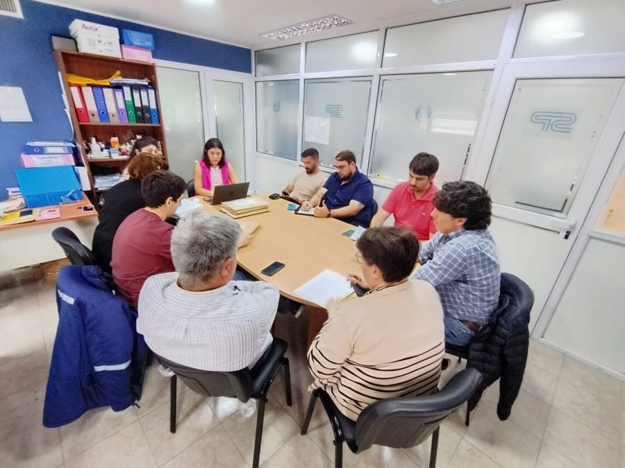 Servicios Públicos finalizó acto de apertura de sobres de licitación pública