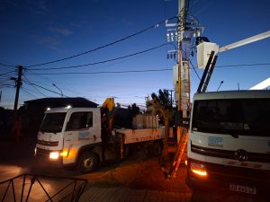 Servicios Públicos realizó trabajos de mantenimiento sobre redes de energía en Río Gallegos