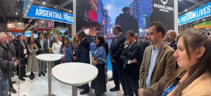 Santa Cruz desarrolló su primera jornada en FITUR 2026