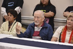 El primer contingente de las colonias de verano para adultos mayores visitó la Casa de Gobierno