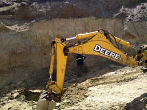 El Gobierno reforzó las tareas de control ambiental en el yacimiento Del Mosquito