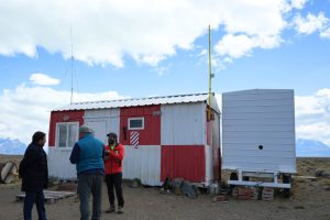 Segura recorrió el Aeroclub de El Chaltén y destacó su rol operativo