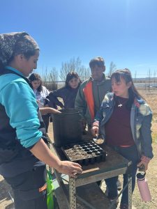 El Consejo Agrario recibió a integrantes del dispositivo “Ocupándonos” en el vivero Cecilio Freile