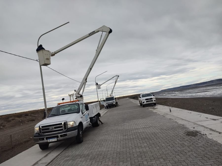 Servicios Públicos avanza en la mejora del sistema eléctrico en Caleta Olivia y Río Gallegos