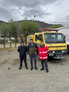 Maquinaria pesada: El Chaltén perfecciona la lucha contra el fuego