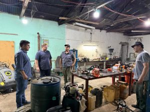 Claudio Vidal se encuentra recorriendo el sector productivo y manteniendo encuentros institucionales en Los Antiguos