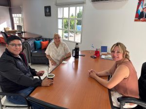 Claudio Vidal se encuentra recorriendo el sector productivo y manteniendo encuentros institucionales en Los Antiguos