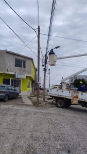 Servicios Públicos realiza trabajos integrales en energía y agua en el Distrito Puerto Deseado