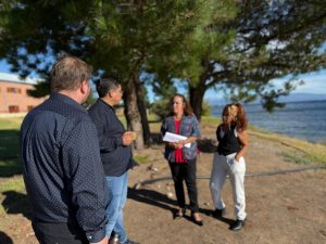 Vidal continuó hoy su recorrida en Los Antiguos con agenda productiva y de servicios