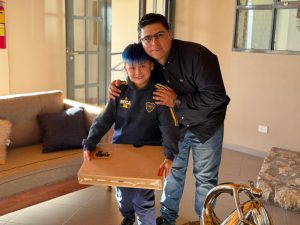 Vidal continuó hoy su recorrida en Los Antiguos con agenda productiva y de servicios