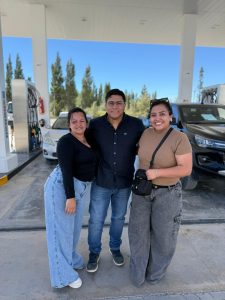 Vidal continuó hoy su recorrida en Los Antiguos con agenda productiva y de servicios