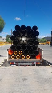 Plan de Obras Provincial: ya están en viaje los caños del nuevo colector cloacal que impulsa el gobernador Vidal en Pico Truncado