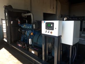 Servicios Públicos realizó la colocación y puesta en marcha de un grupo generador en Lago Posadas